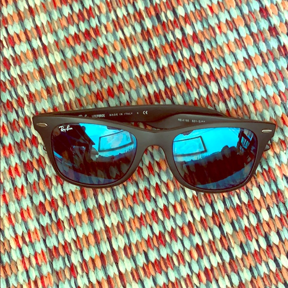 Ray-bay liteforce wayfarers